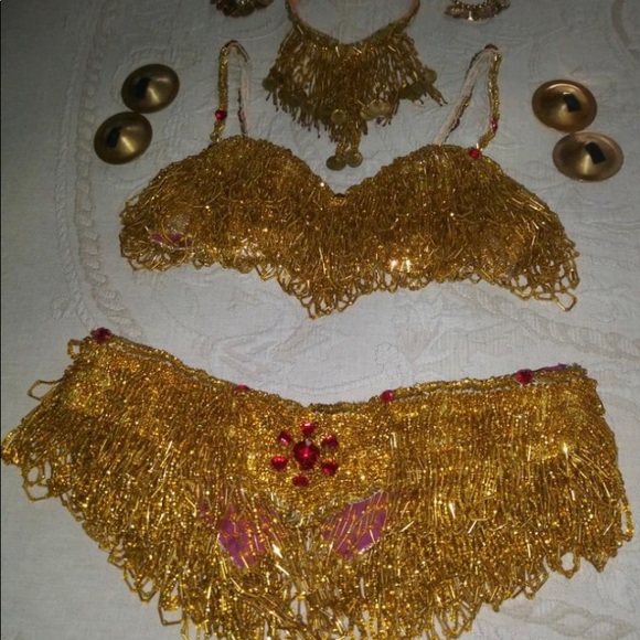 Belly dancing costume with accessories - Picture 1 of 4